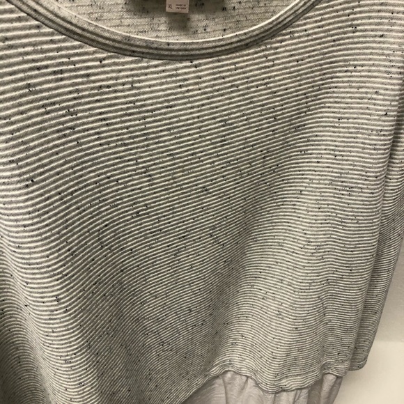 LOFT cream speckled  top - Picture 3 of 3